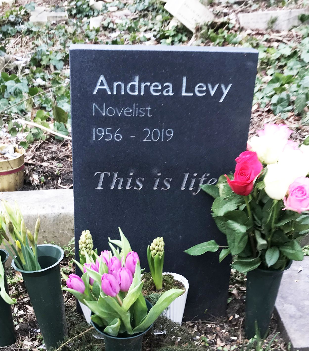 gravestone with the name 